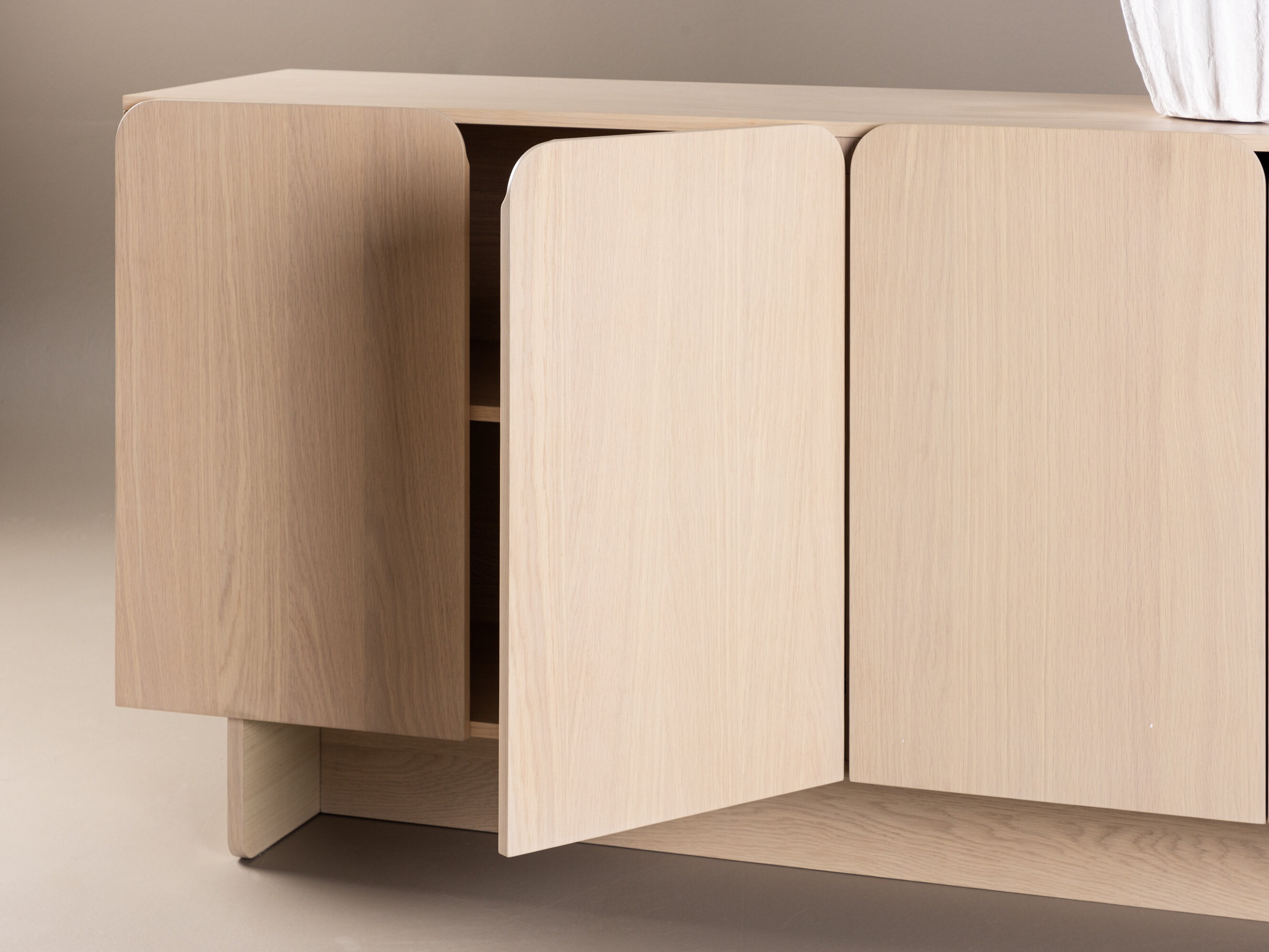 Skapis Dallas 4979 (Gaišs koks)