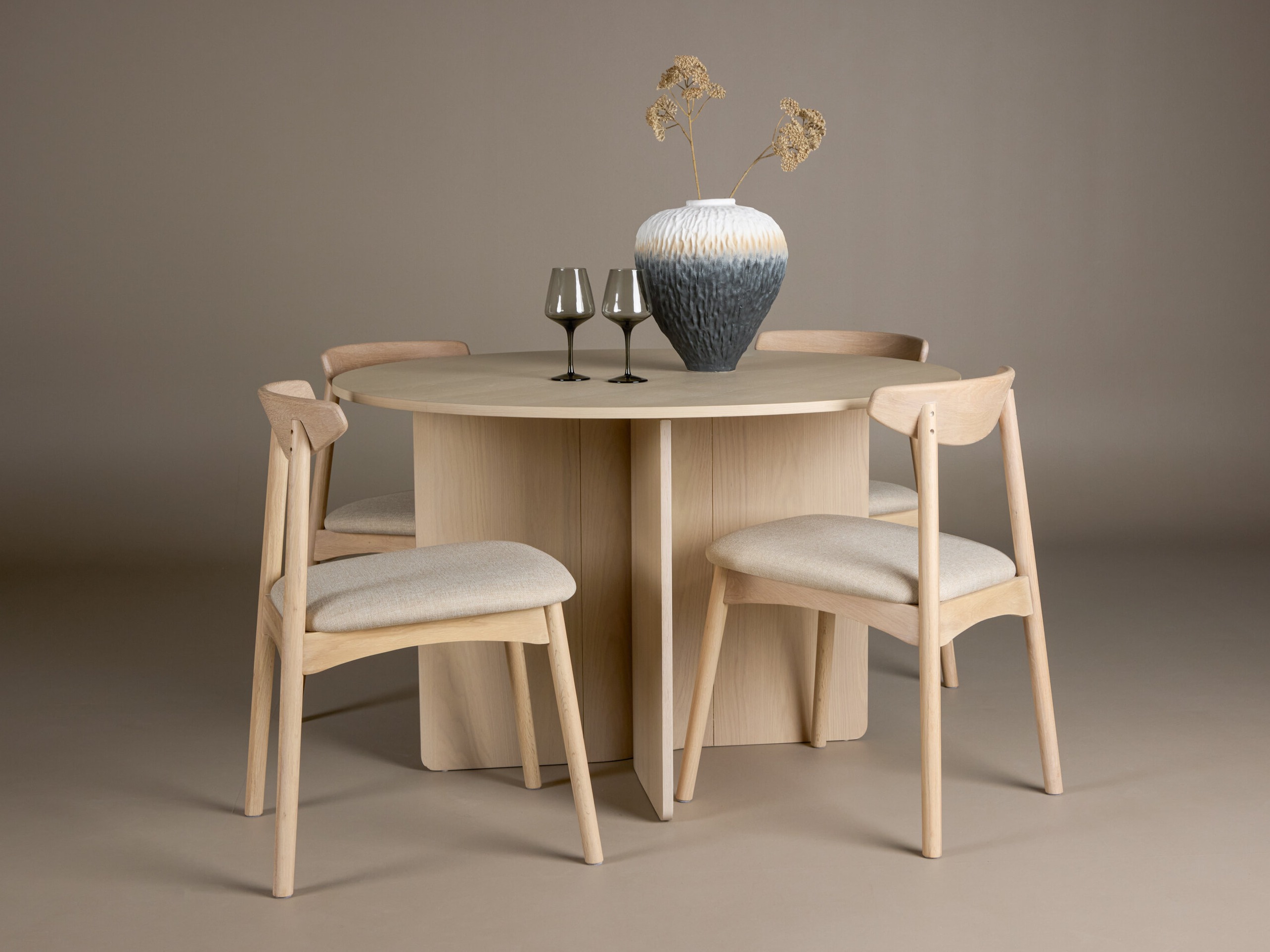 Ēdamistabas komplekts Dallas 4986 (Gaišs koks)