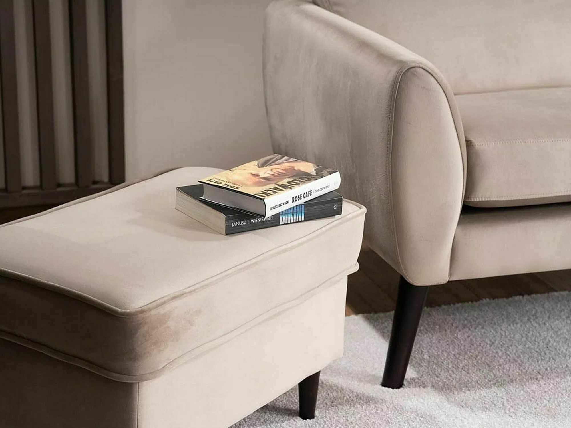 Dīvāns Detroit 929