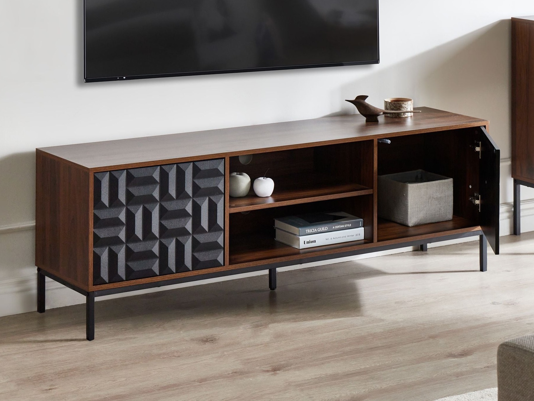 TV galds Berwyn 2904