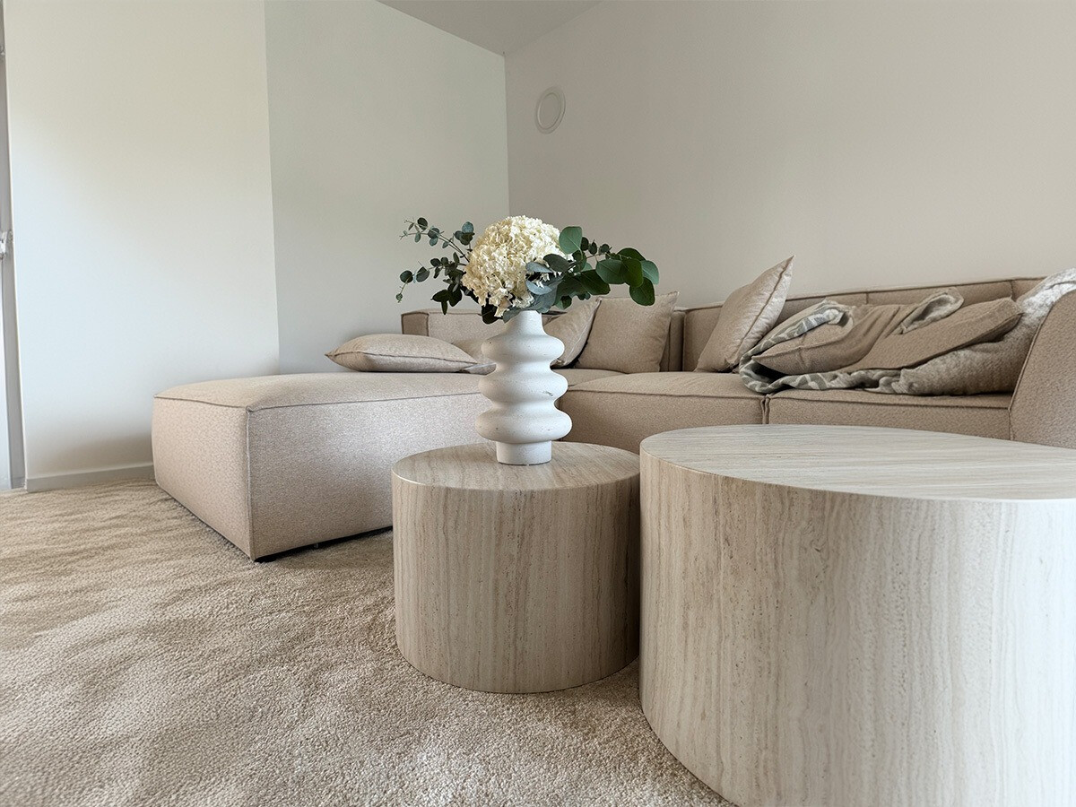 Žurnālu galdiņu komplekts SV3010