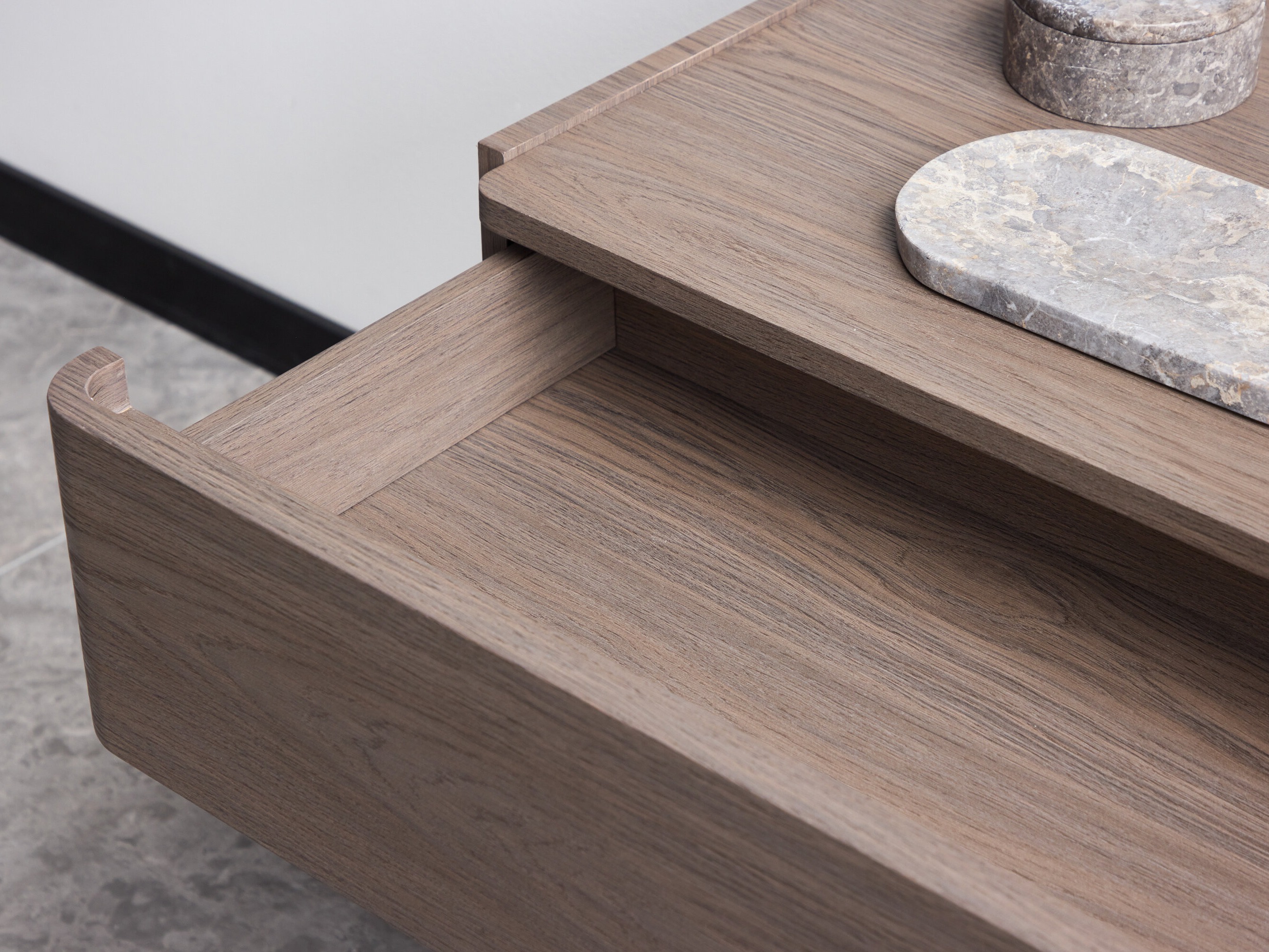 Kumode Dallas 5198 (Tumšs koks)