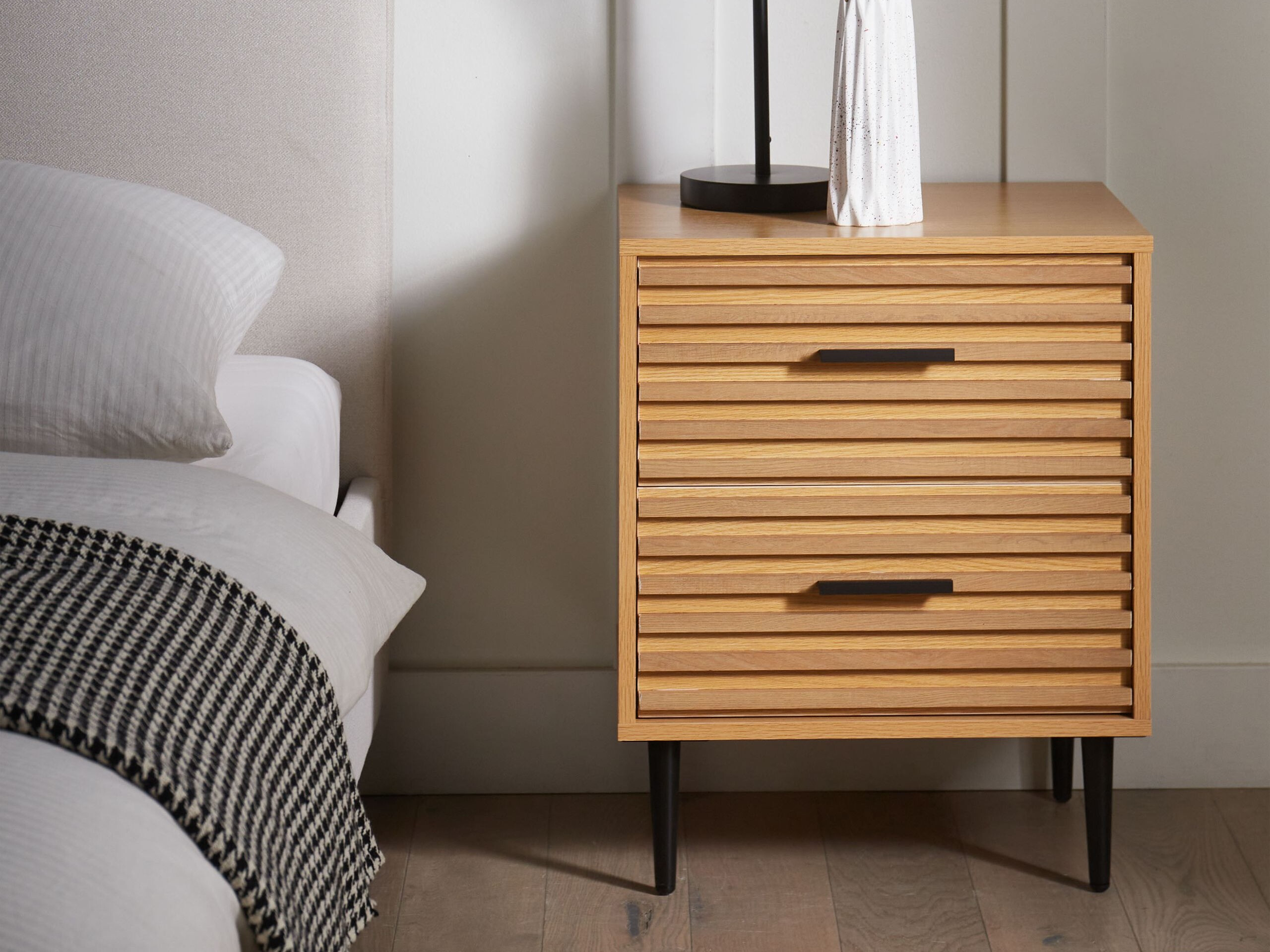 Naktsgaldiņš Berwyn 2913 (Gaiši brūns)