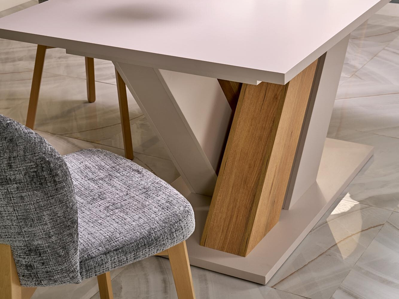 Galds Houston 2091 (Ozols + Kašmirs)