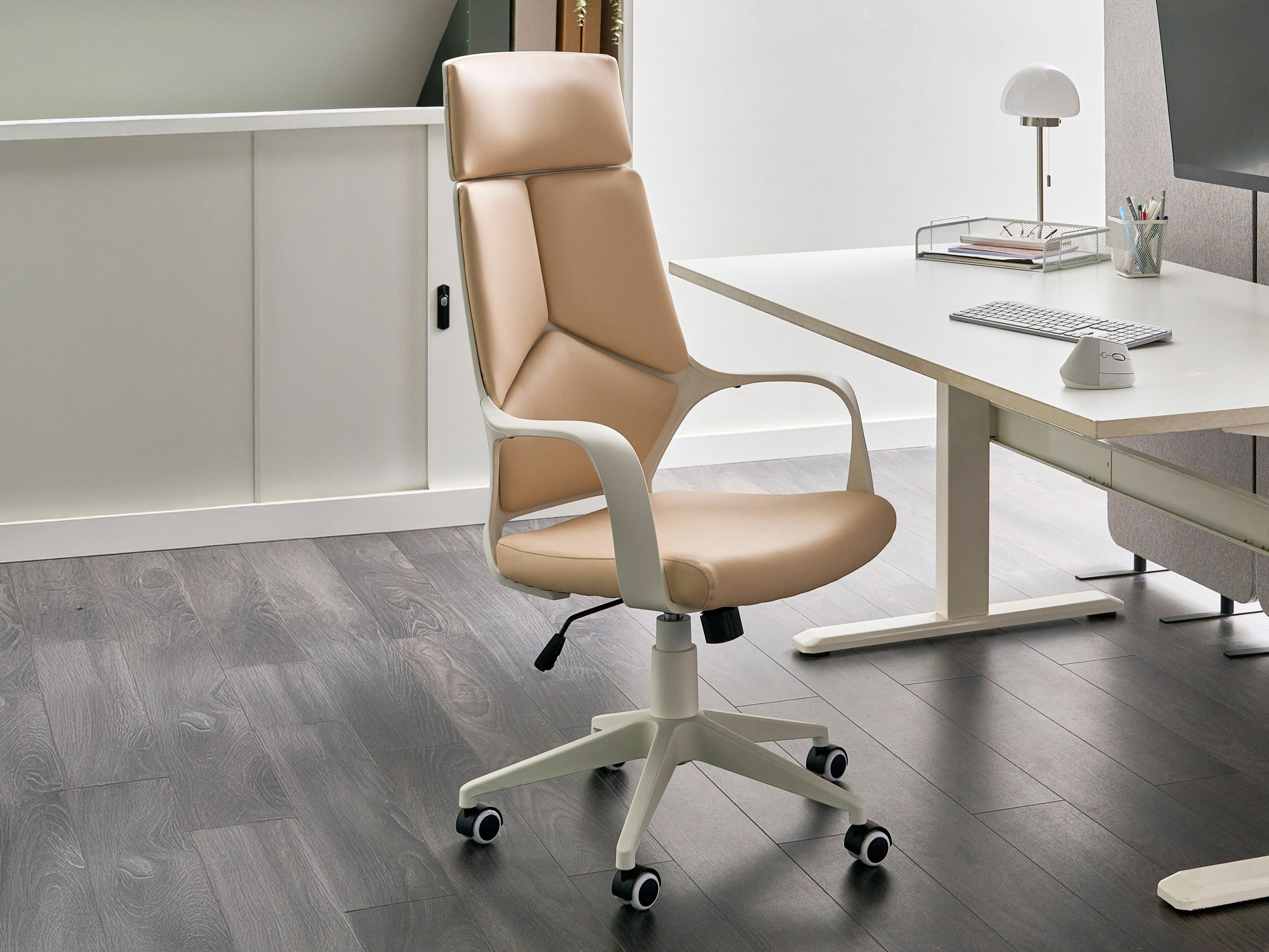 Biroja krēsls Berwyn 2938 (Gaiši bēšs)