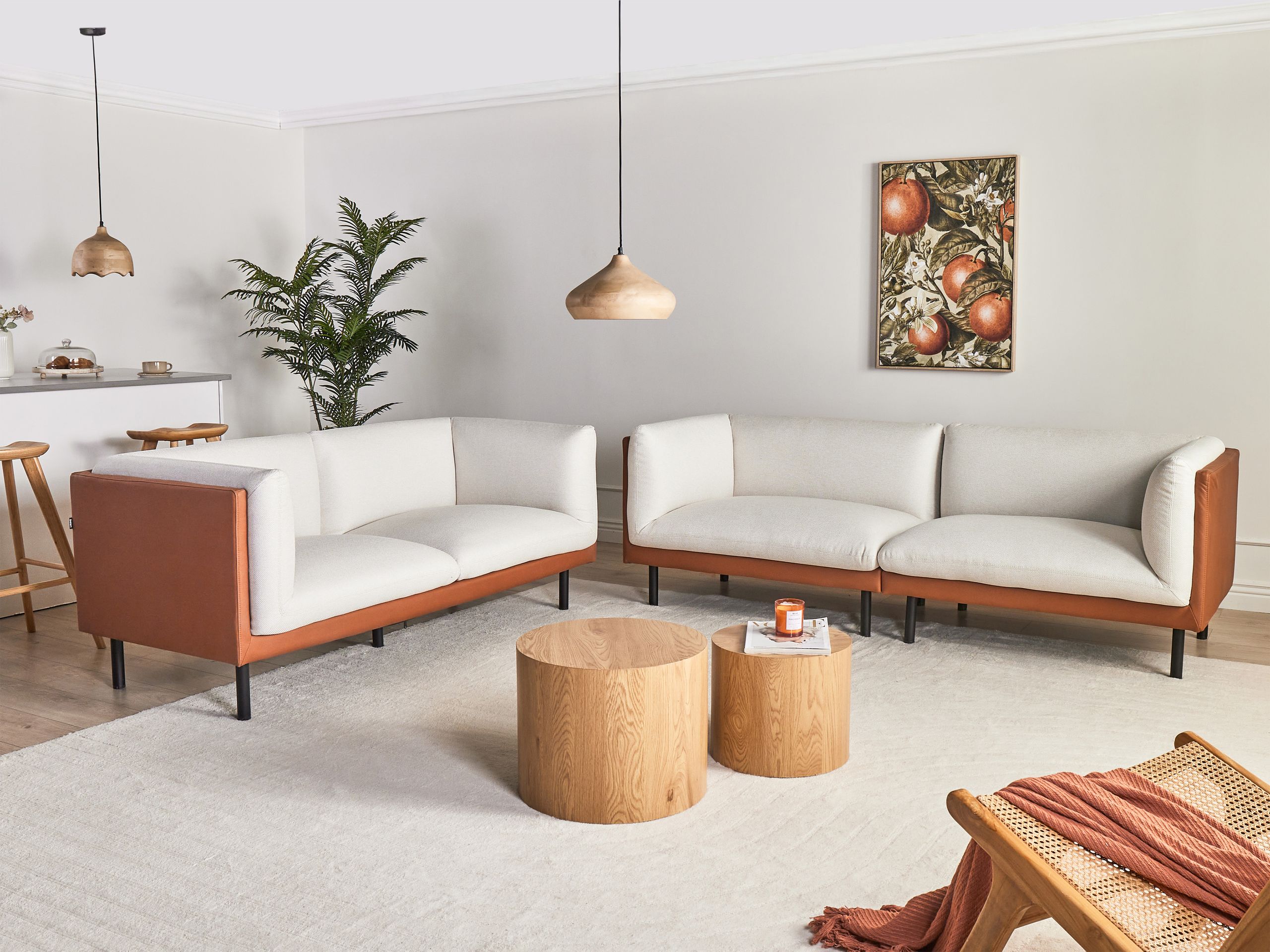 Mīksto mēbeļu komplekts Berwyn 3085 (Balts + Brūns)