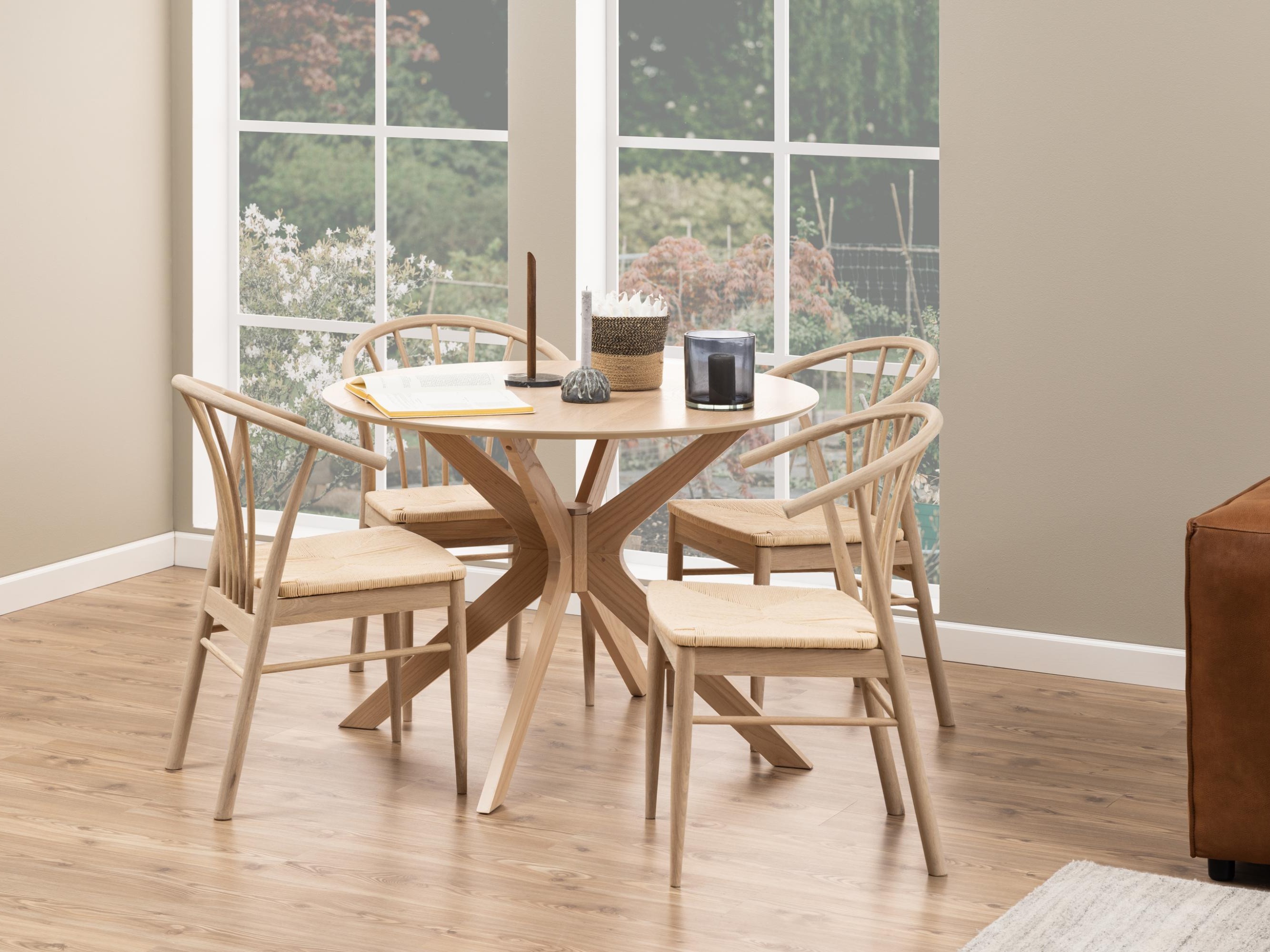 Krēsls Norsica 630 (Gaiši brūns)