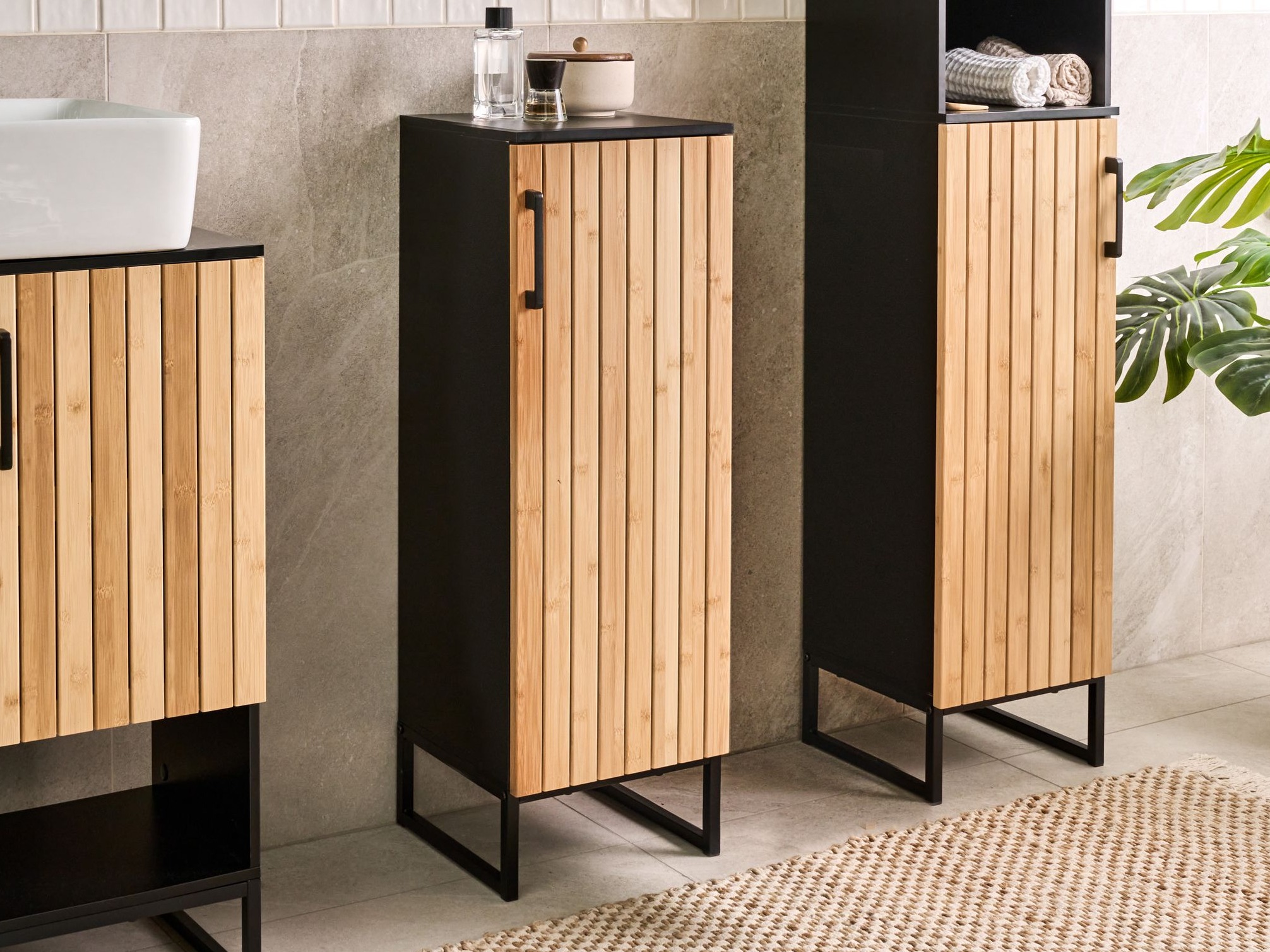 Stāvošs vannas skapītis Berwyn 3193