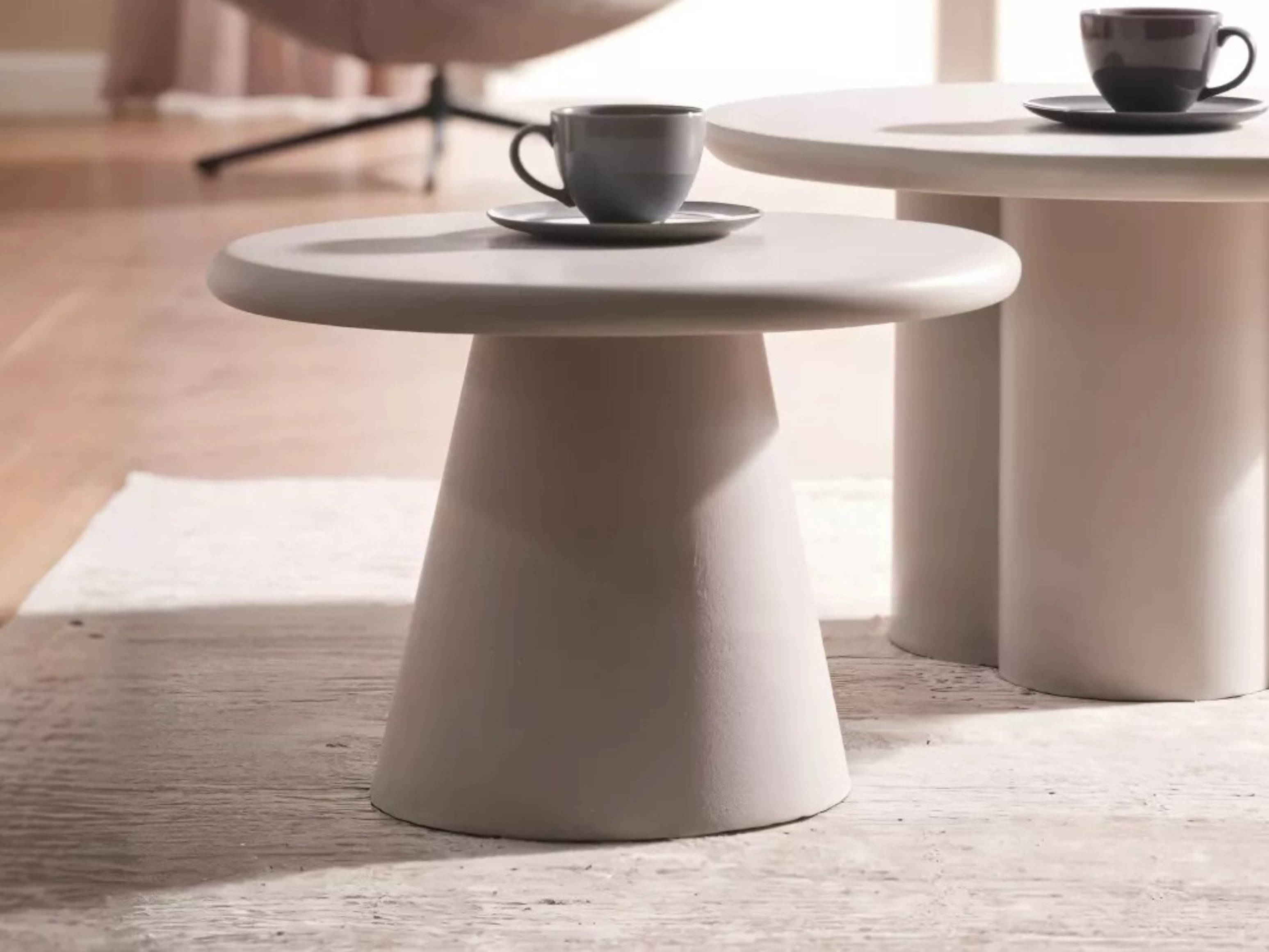 Žurnālu galdiņš Detroit 938