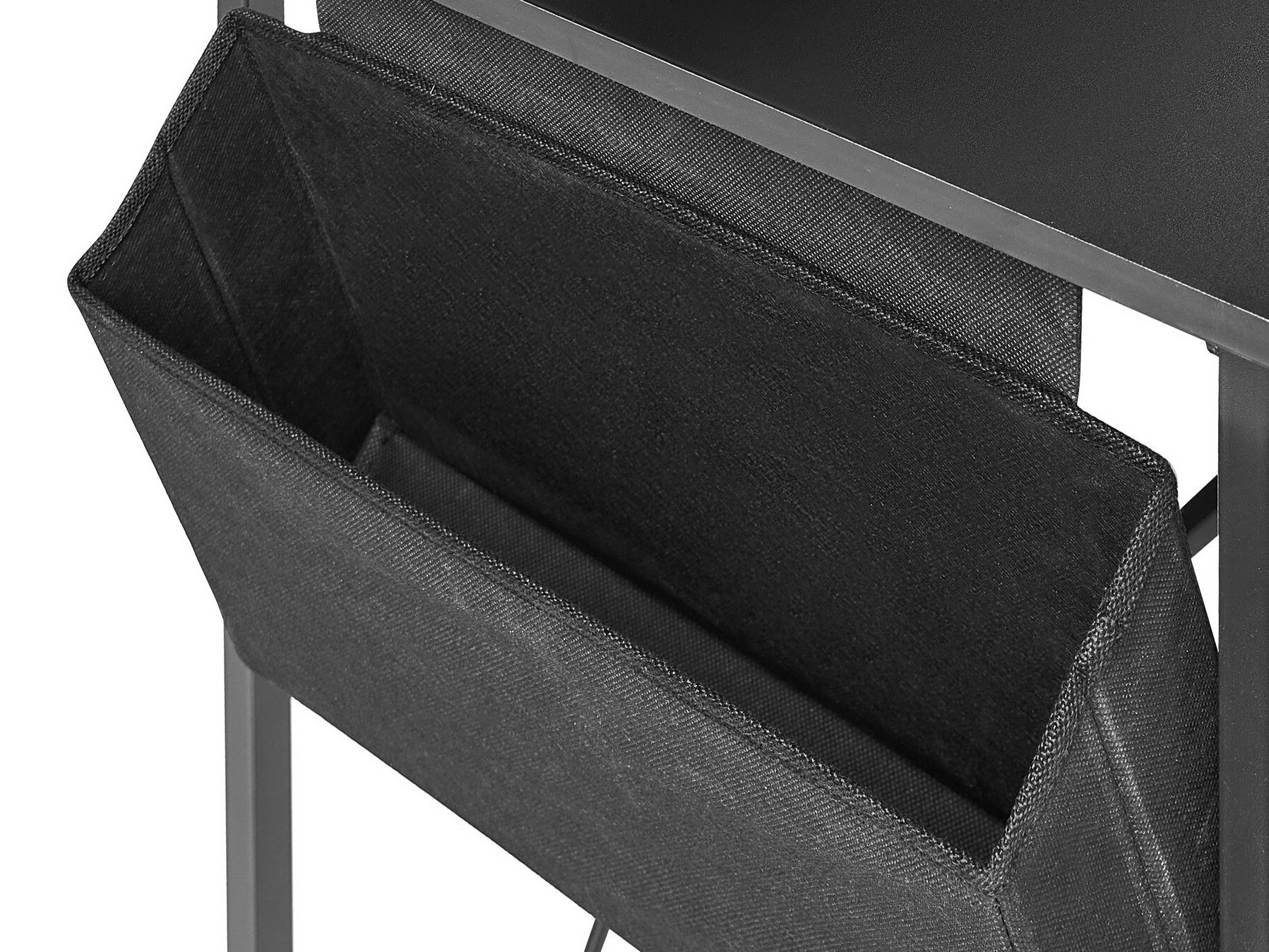 Stūra rakstāmgalds Berwyn 3218 (Melns)