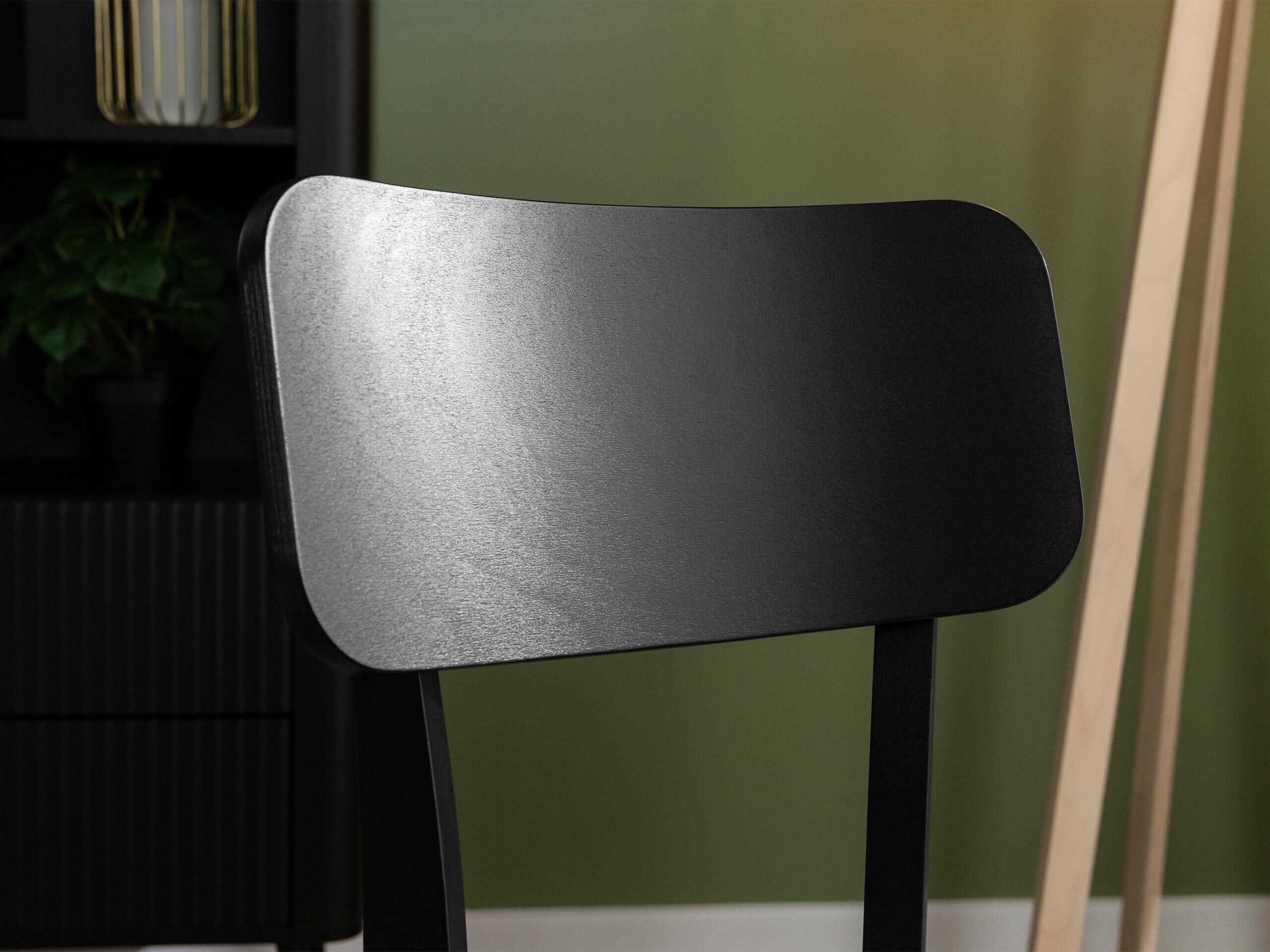 Krēsls Victorville 380 (Balts)