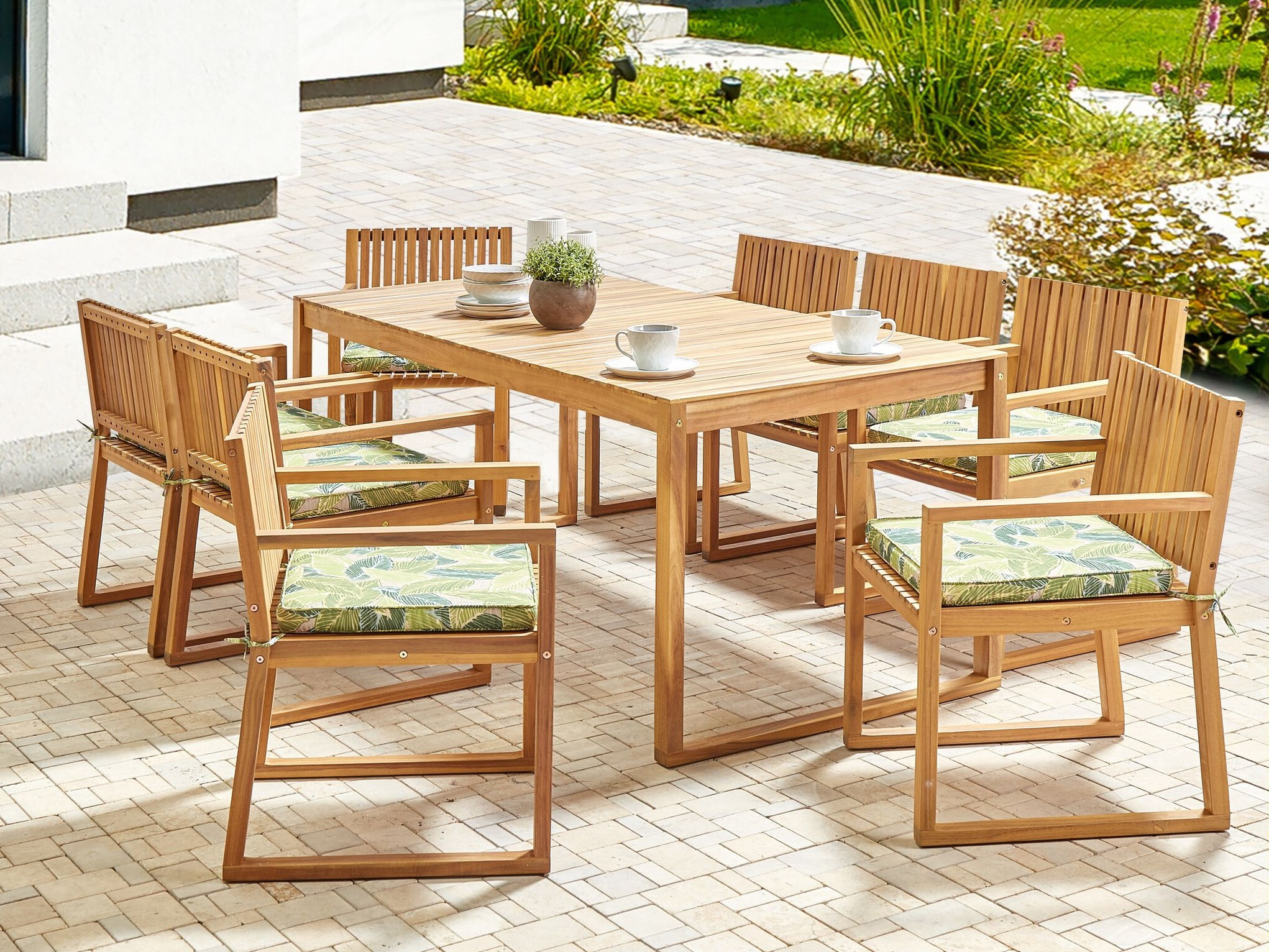 Galds un krēslu komplekts Berwyn 3235 (Zaļš)