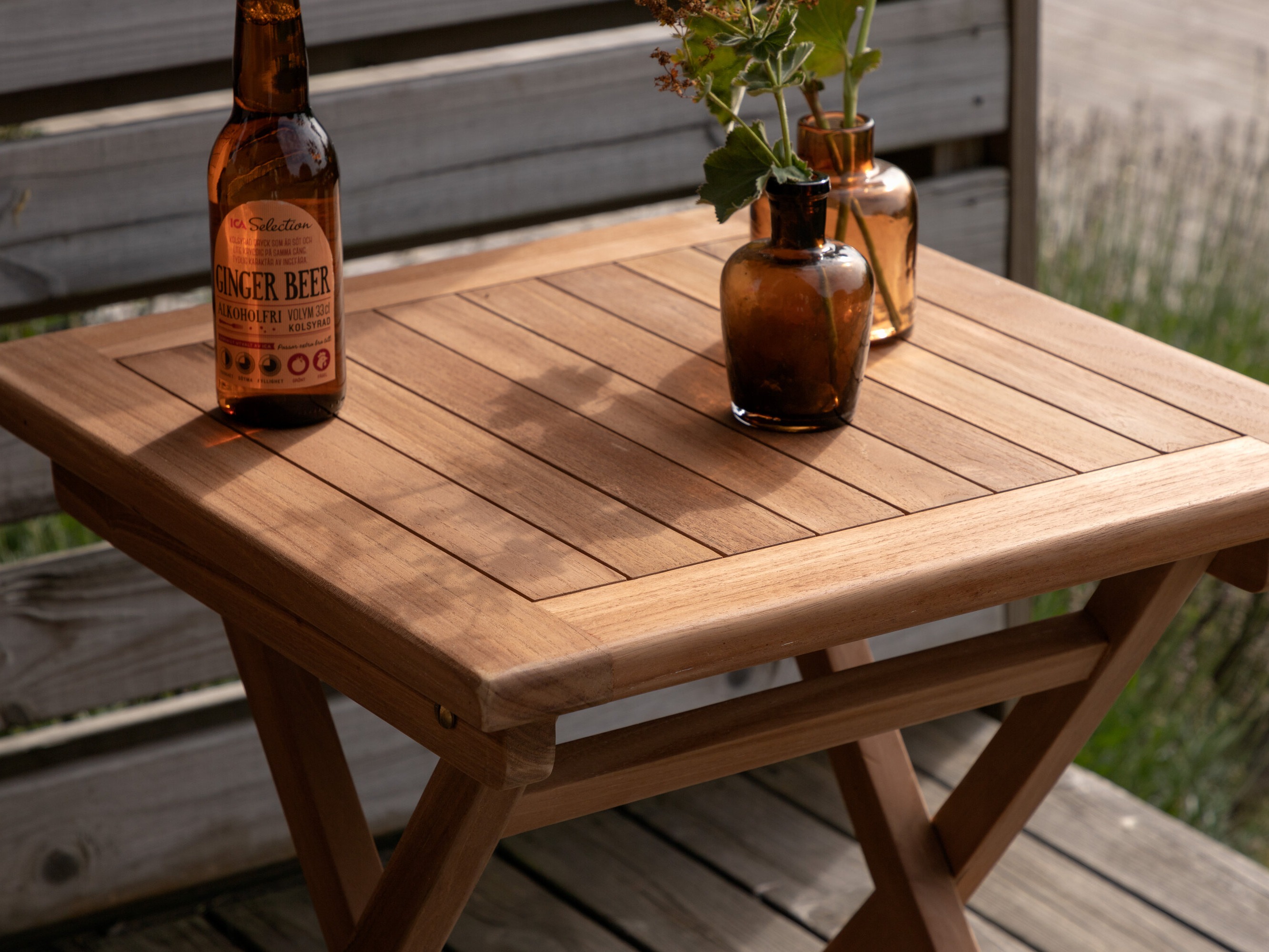 Dārza galdiņš Nunova 136