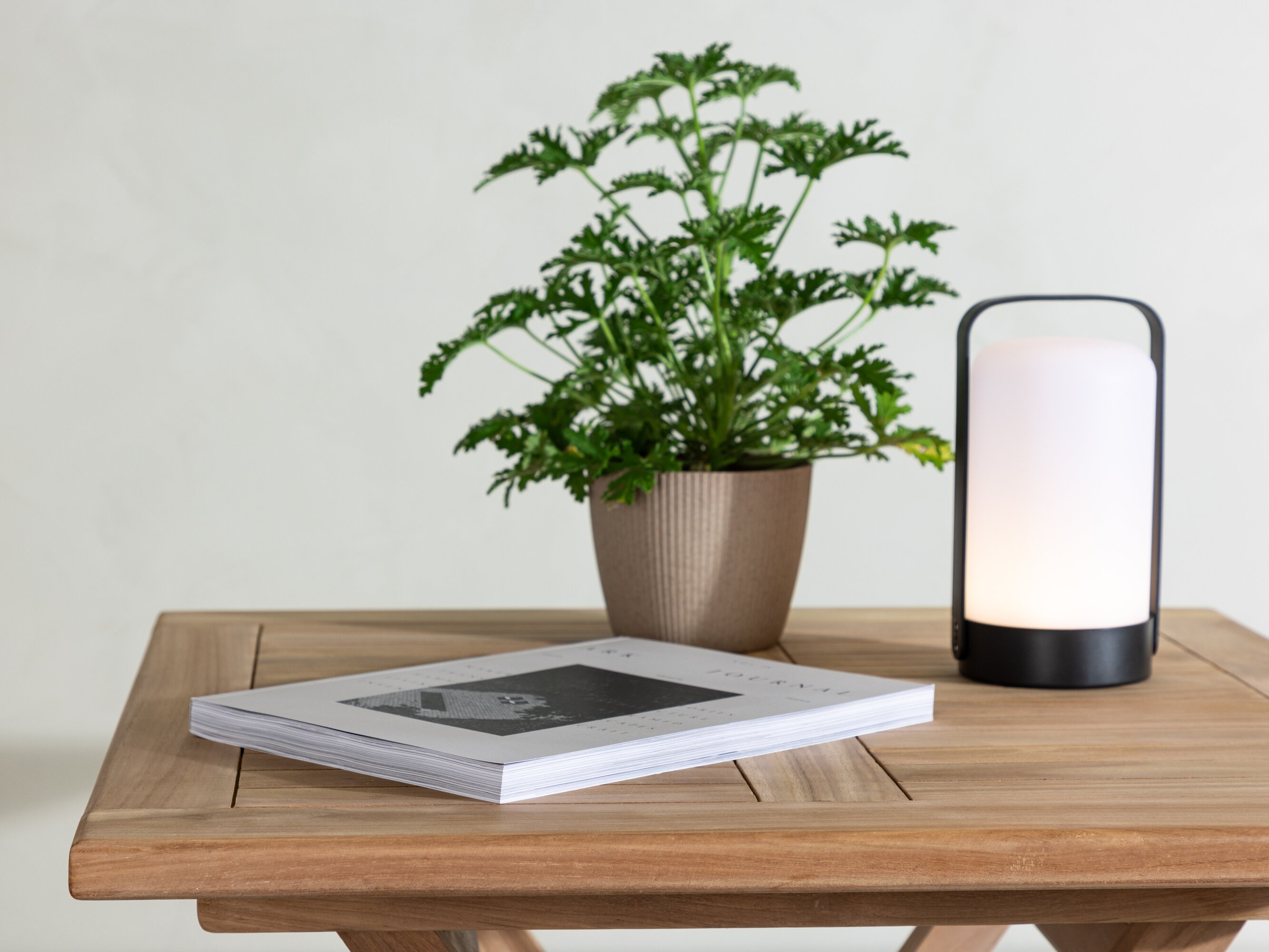 Dārza galdiņš Nunova 137