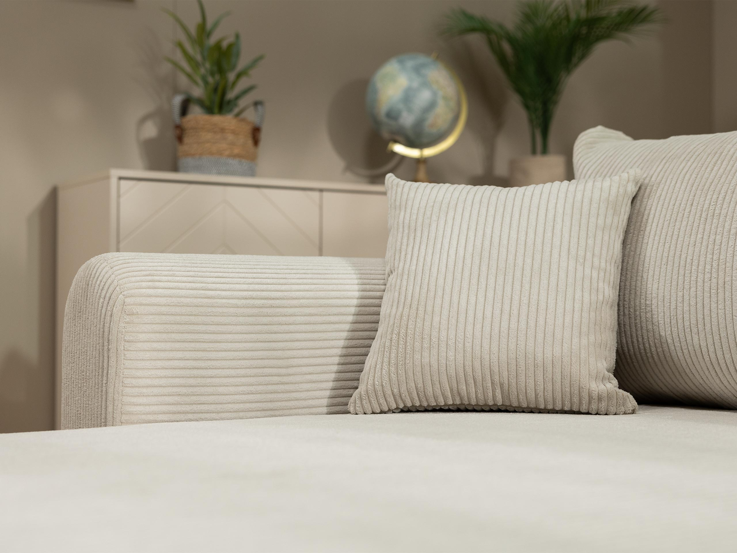 Stūra dīvāns Comfivo Consors (Poso 135)