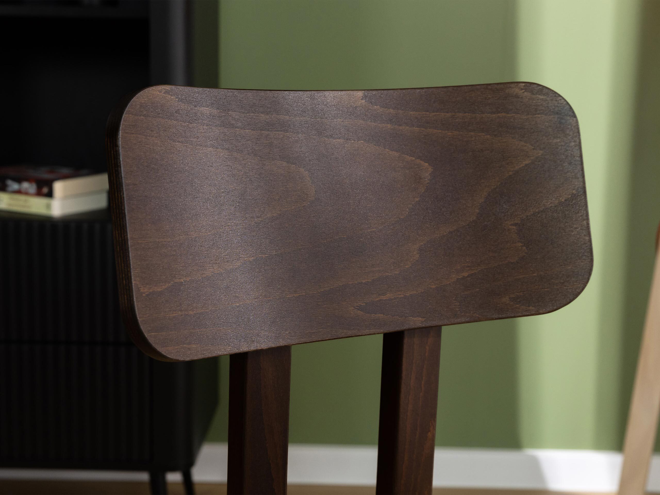 Krēsls Victorville 382 (Riekstkoks)