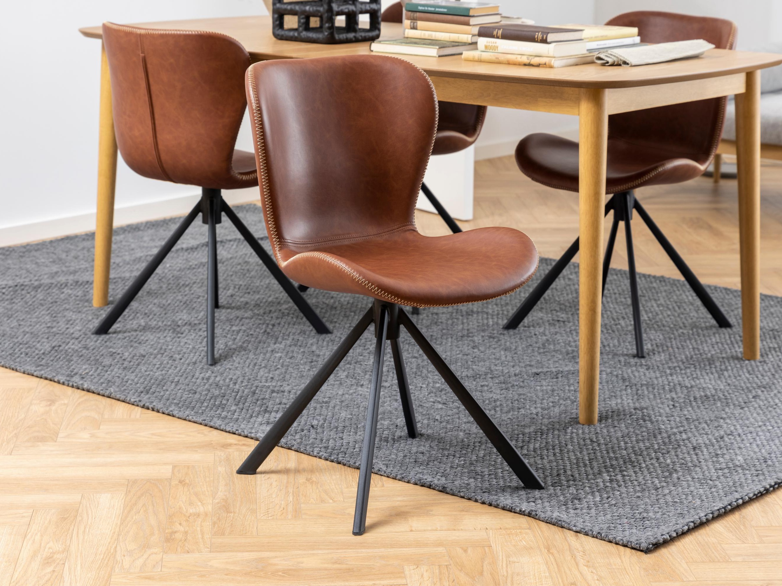 Krēsls Norsica 642 (Brūns)