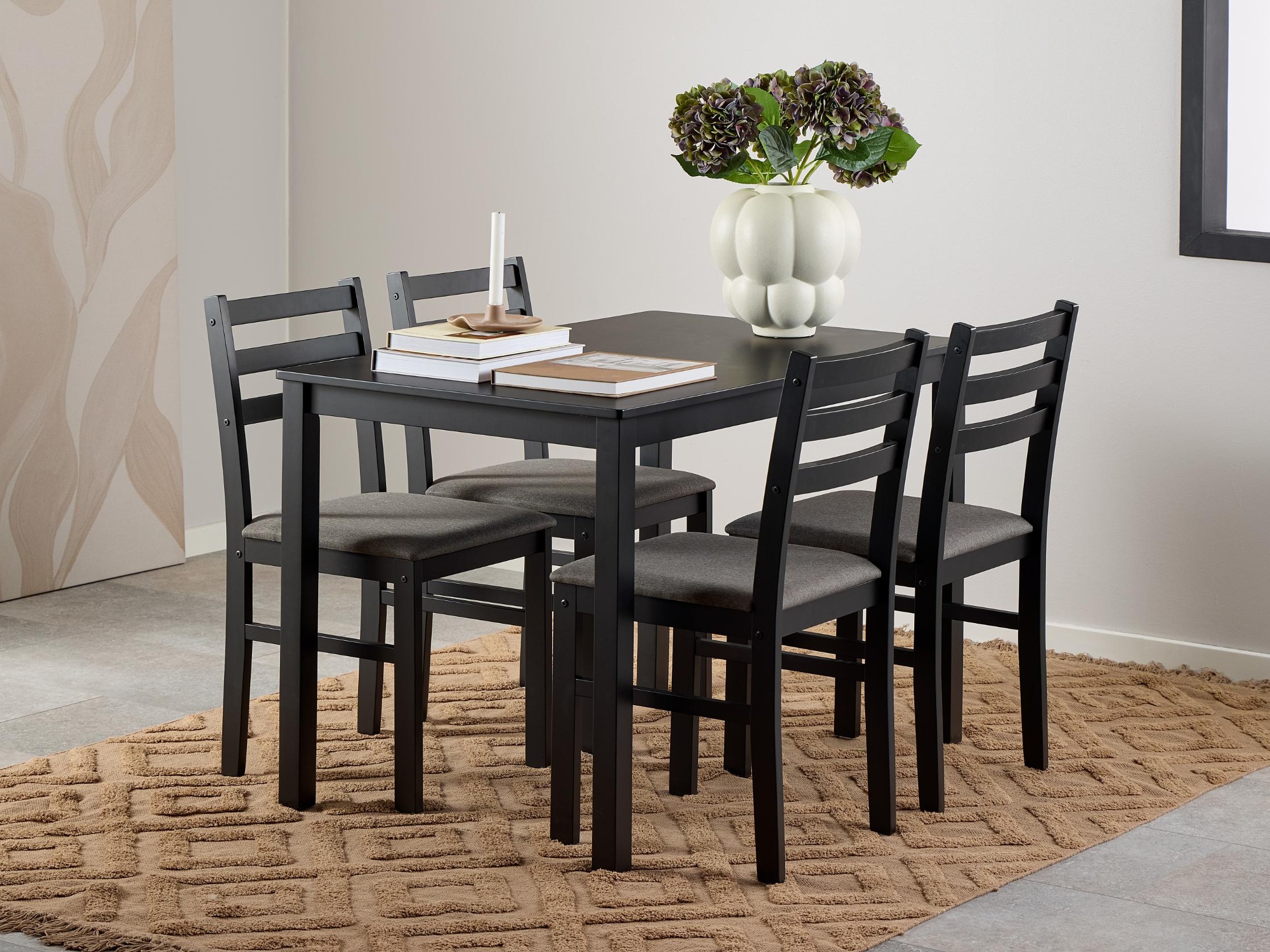 Ēdamistabas komplekts Norsica 857 (Melns + Gaiši pelēks)