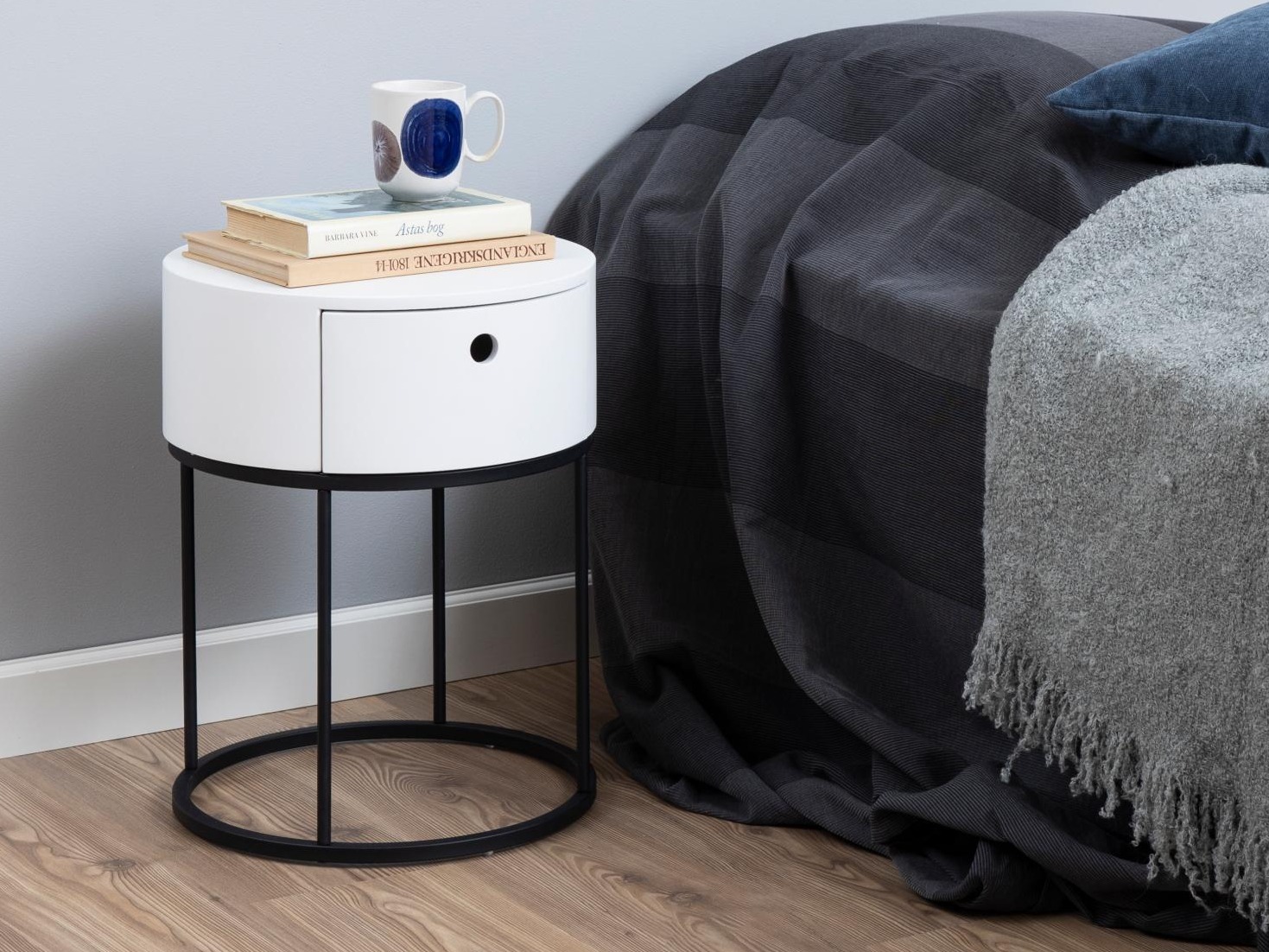 Kafijas galdiņš Norsica 595 (Balts + Melns)