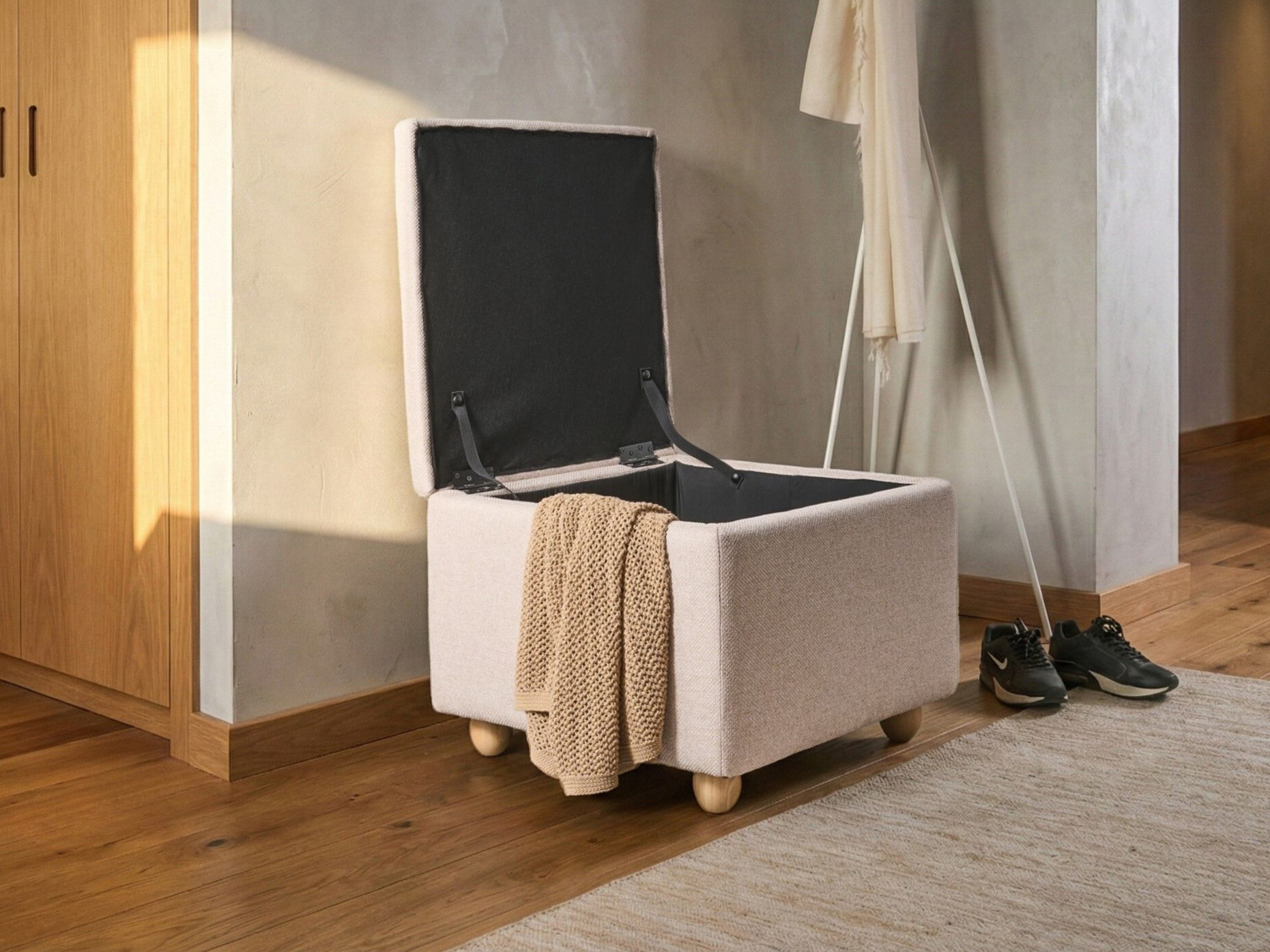 Pufs Berwyn 3316 (Bēšs)