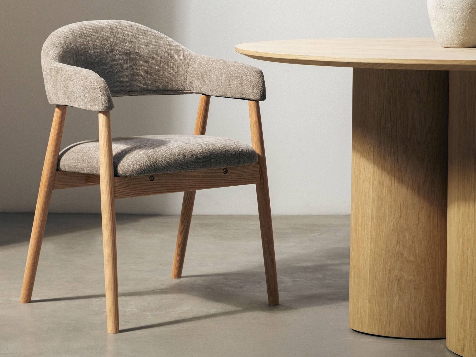 Krēsls Burleson 330 (Brūns + Ozols)